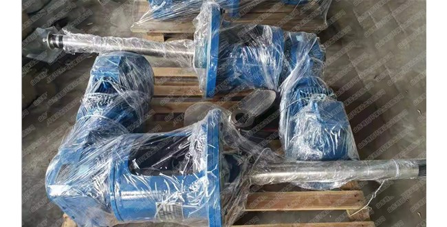 在对侧入式搅拌器加料的时候需要注意哪些问题呢?